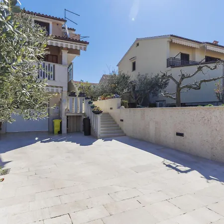 Holiday home Dragica By Interhome *