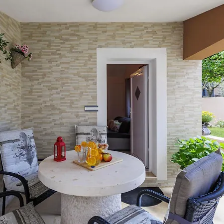 Dragica By Interhome