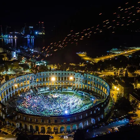 Dragica By Interhome